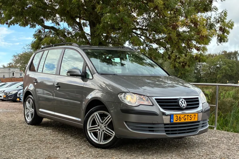 Volkswagen Touran (2008)