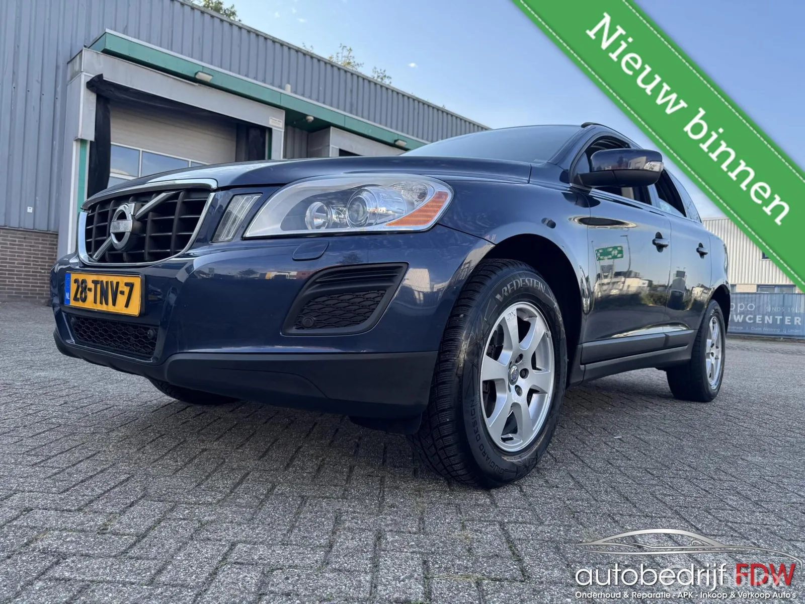 Volvo XC60 (2012) — foto 1