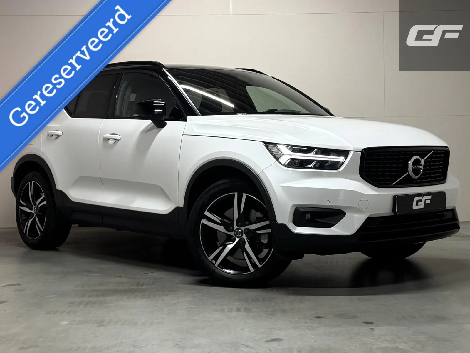 Volvo XC40 (2020) — foto 1