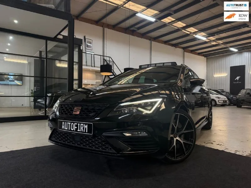 SEAT Leon (2019) — foto 1