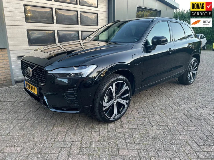 Volvo XC60 (2023) — foto 1