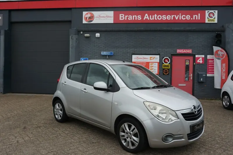 Opel Agila (2012)