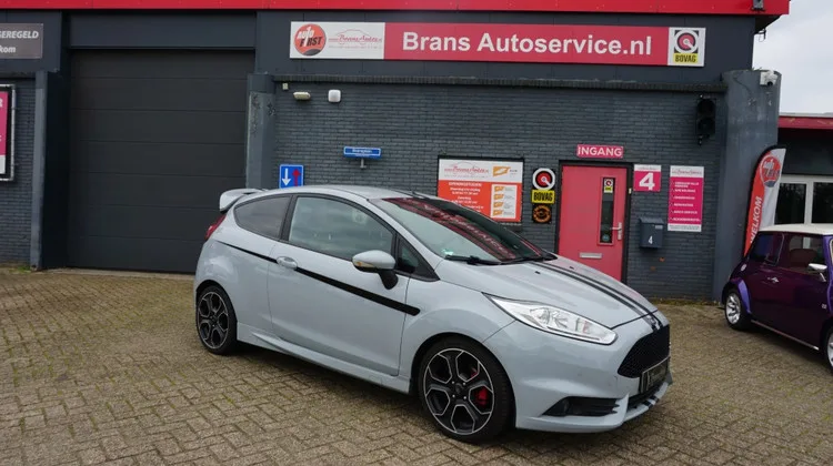 Ford Fiesta (2016) — foto 1