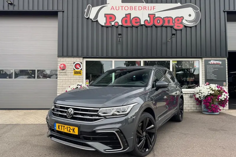 Volkswagen Tiguan (2022)