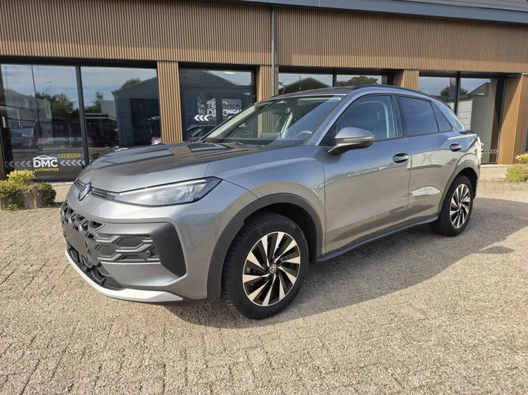 Volkswagen T-Roc (2026) — foto 1
