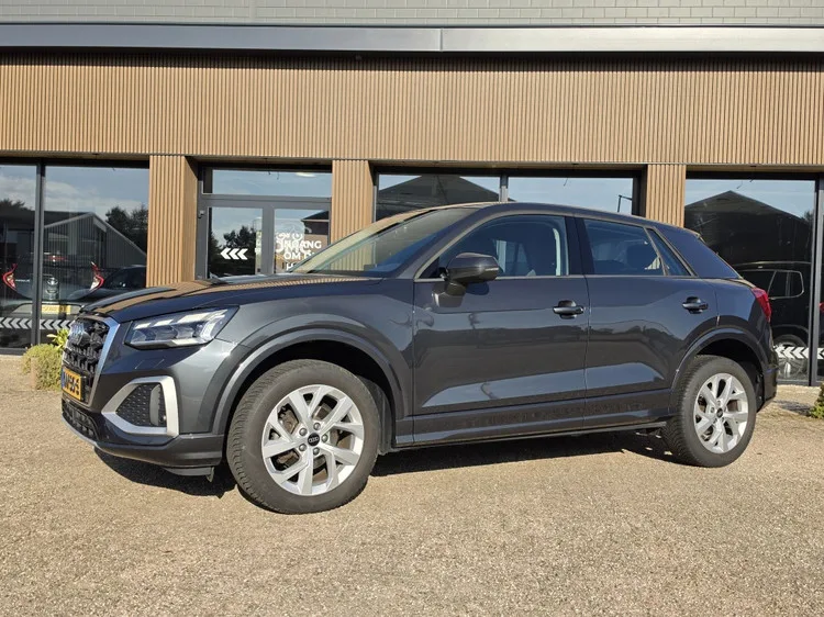 Audi Q2 (2023) — foto 1