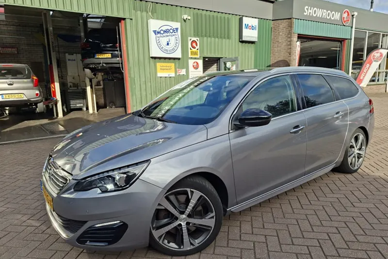 Peugeot 308SW (2015)