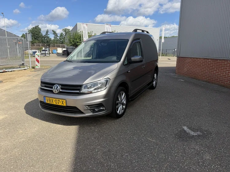 Volkswagen Caddy (2019) — foto 1