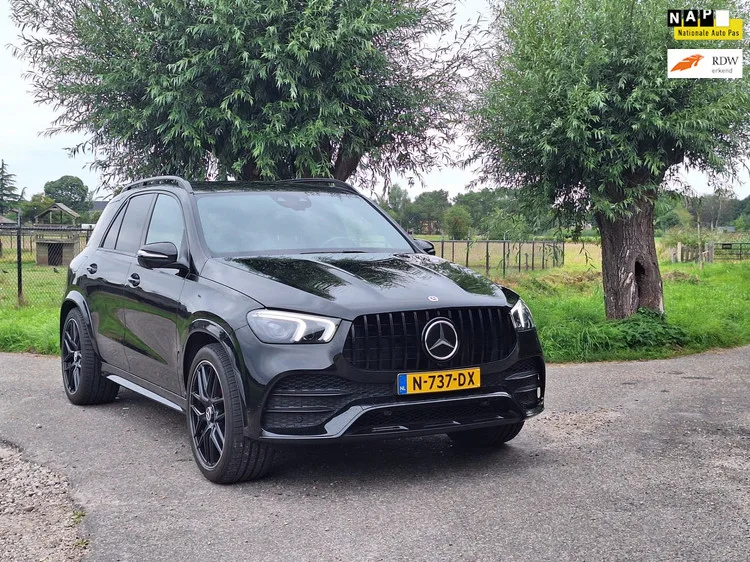 Mercedes-Benz GLE (2021) — foto 1