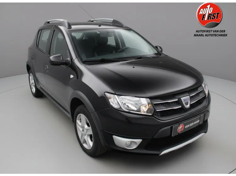 Dacia Sandero (2016) — foto 1