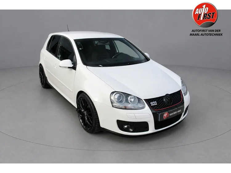 Volkswagen Golf (2009) — foto 1