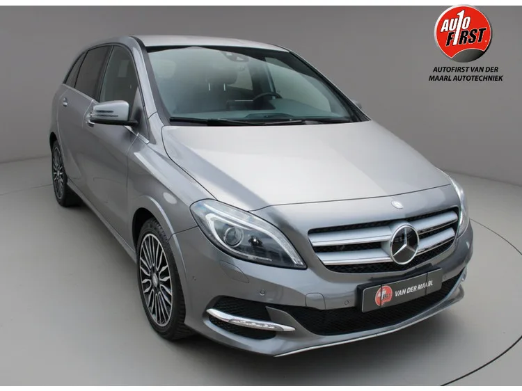 Mercedes-Benz B-Klasse (2015) — foto 1