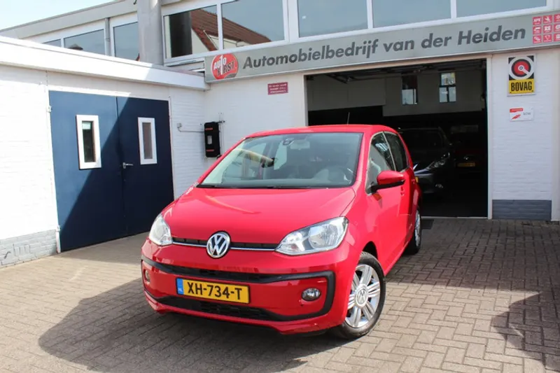 Volkswagen Up! (2019)