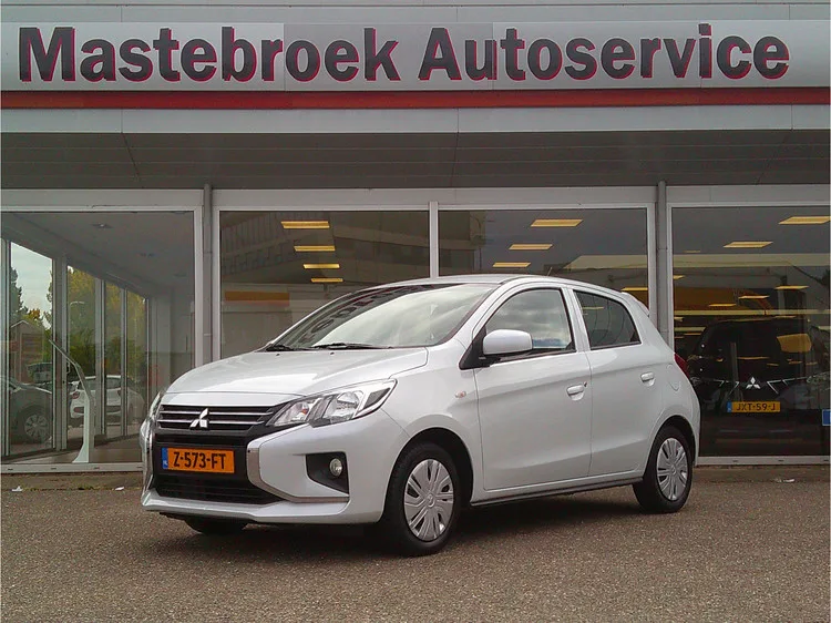 Mitsubishi Space Star (2024) — foto 1