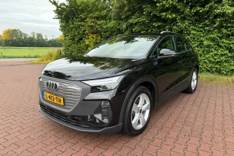 Audi Q4 e-tron (2021)