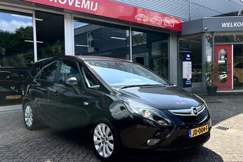 Opel Zafira Tourer (2015)