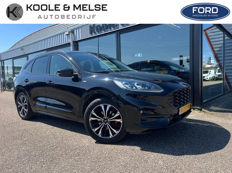 Ford Kuga (2021) — foto 1