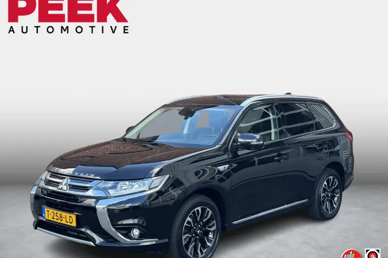 Mitsubishi Outlander (2016)