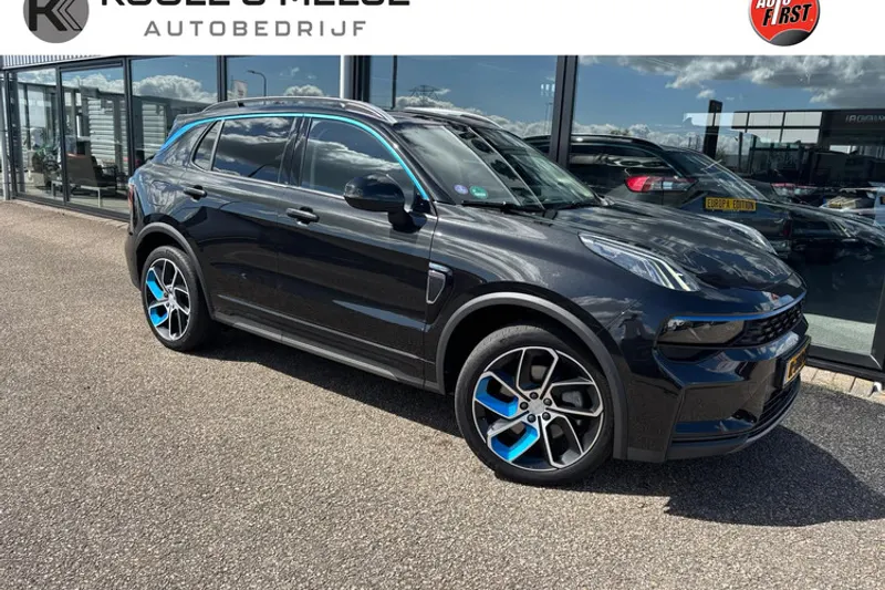 Lynk & Co 01 (2022)