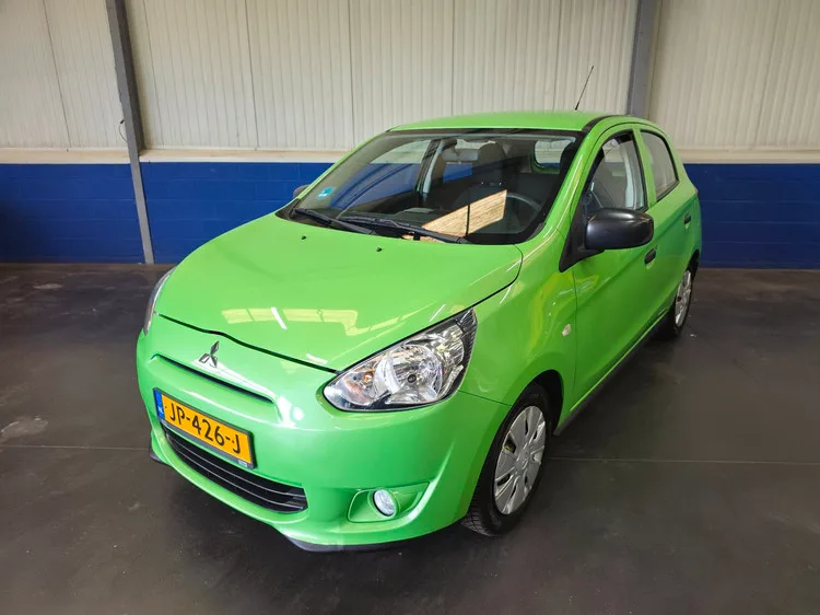 Mitsubishi Space Star (2014) — foto 1