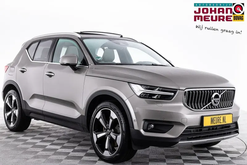 Volvo XC40 (2021)