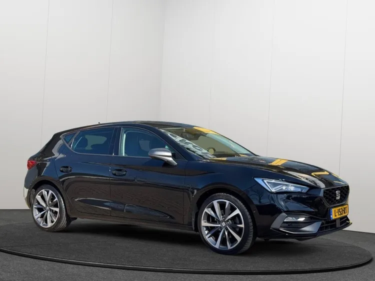 SEAT Leon (2021) — foto 1