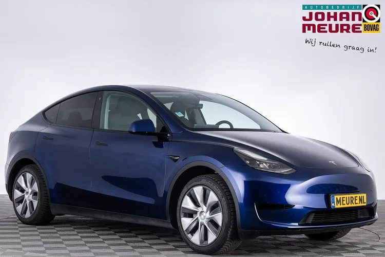 Tesla Model Y (2024) — foto 1