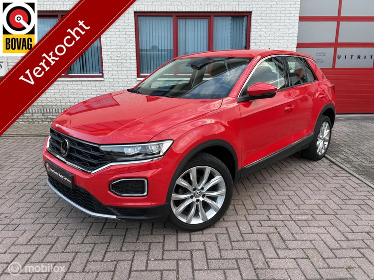 Volkswagen T-Roc (2020) — foto 1