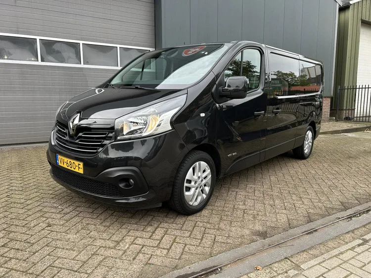 Renault Trafic (2016) — foto 1