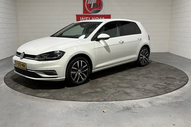 Volkswagen Golf (2017)