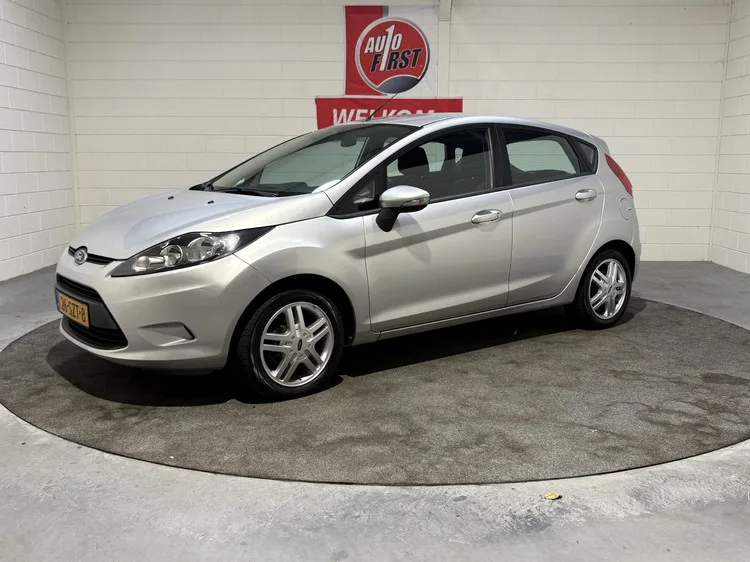 Ford Fiesta (2012) — foto 1