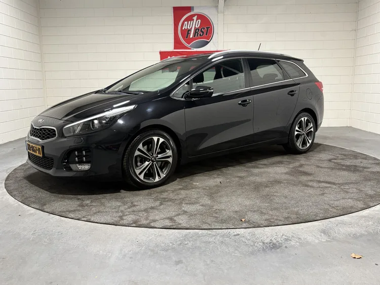 Kia Ceed (2016) — foto 1