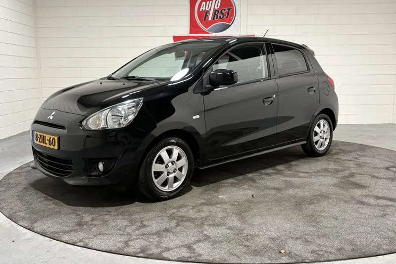 Mitsubishi Space Star (2015)