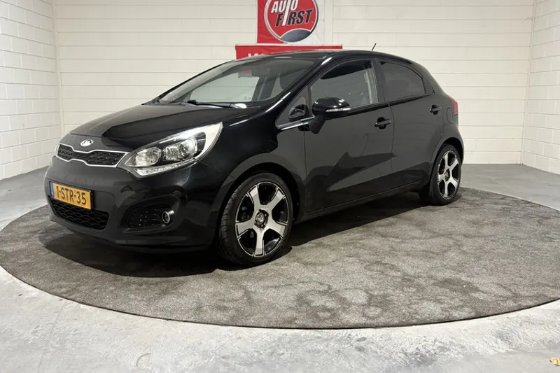 Kia Rio (2014)