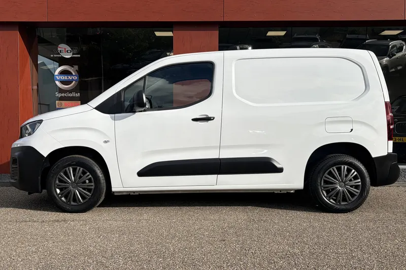 Peugeot Partner (2023)