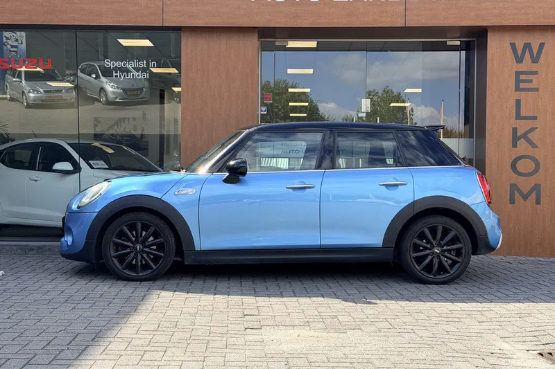 MINI Cooper S (2015)