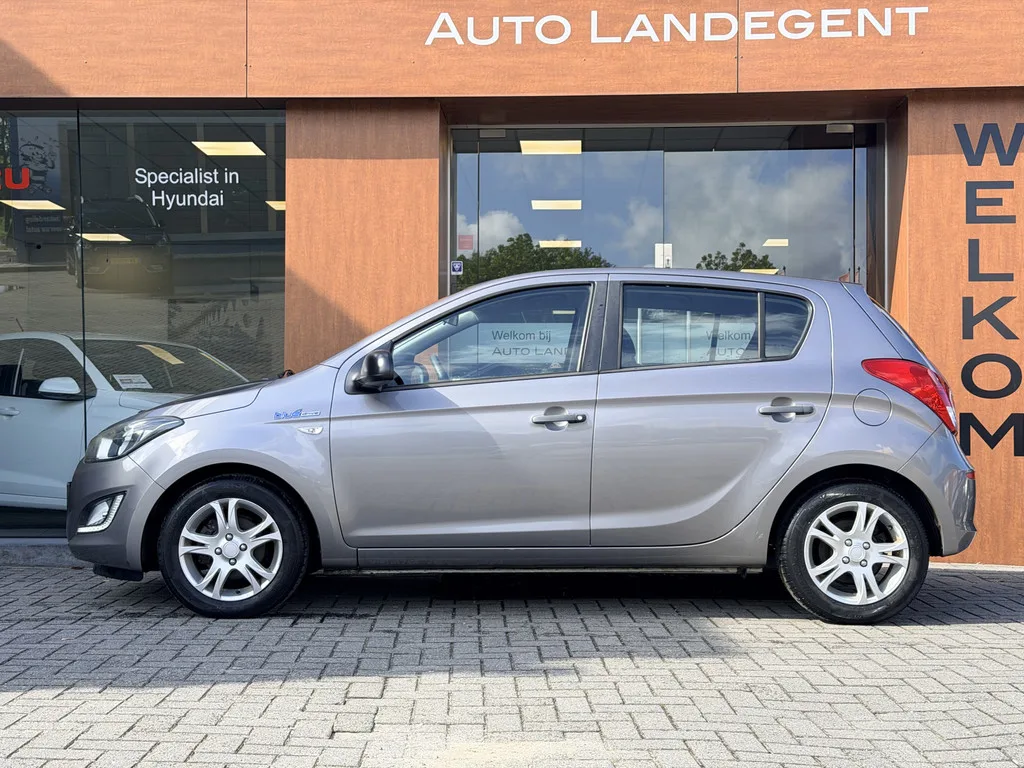 Hyundai i20 (2013) — foto 1