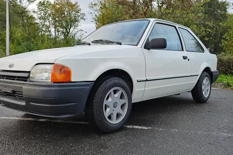 Ford Escort (1986)