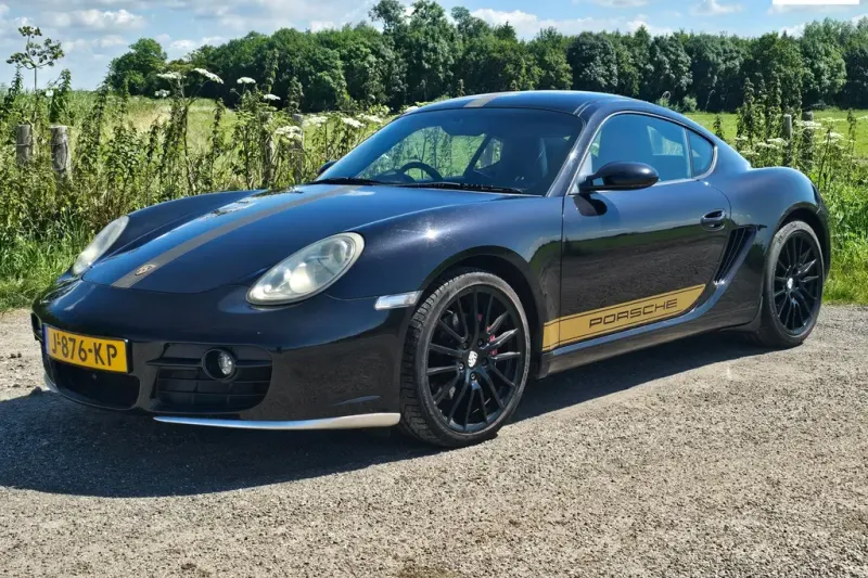 Porsche Cayman (2005)
