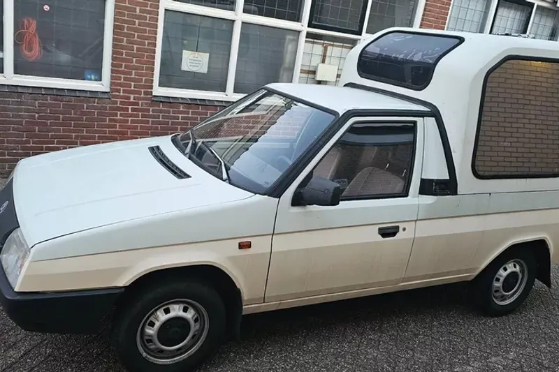 Škoda PICK-UP HIVO (1994)