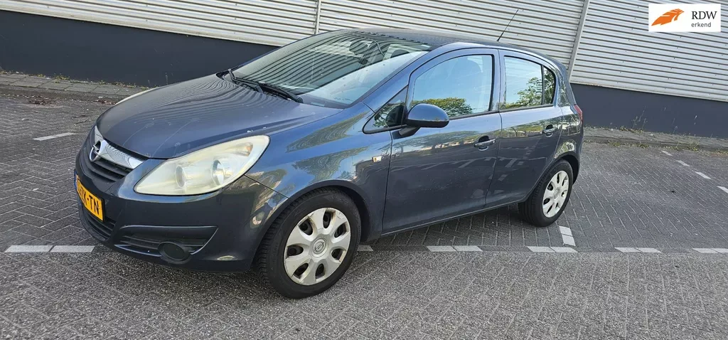 Opel Corsa (2008) — foto 1