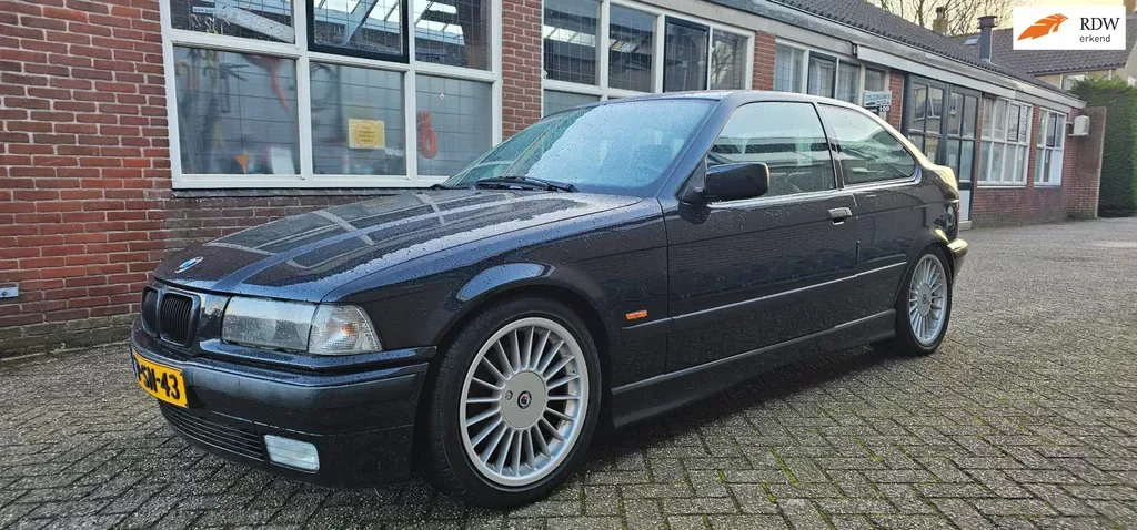 BMW 3-Serie (1998) — foto 1