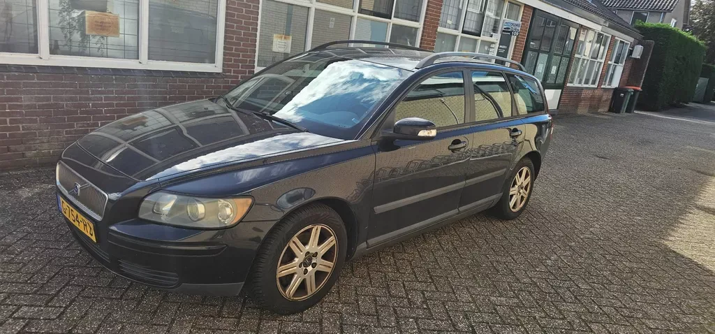 Volvo V50 (2006) — foto 1