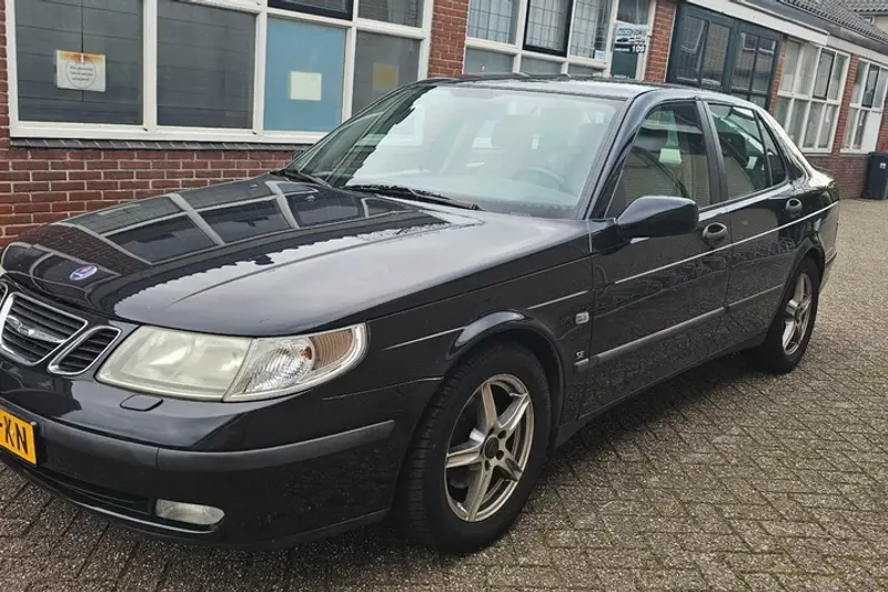 Saab 9-5 (2002)