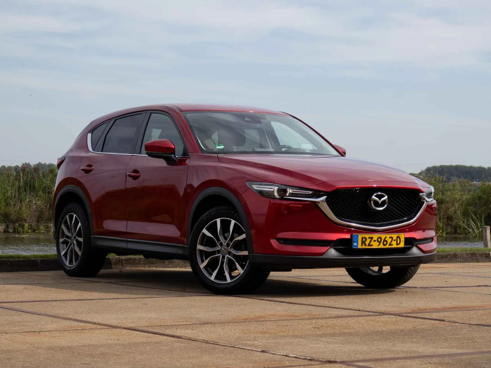 Mazda CX-5 (2018) — foto 1