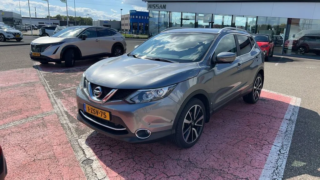 Nissan Qashqai (2015) — foto 1