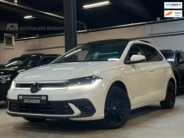 Volkswagen Polo (2023) — foto 1