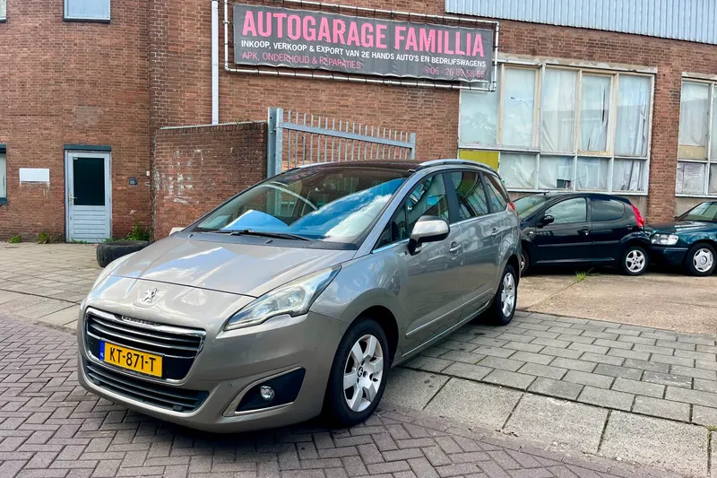 Peugeot 5008 (2016)