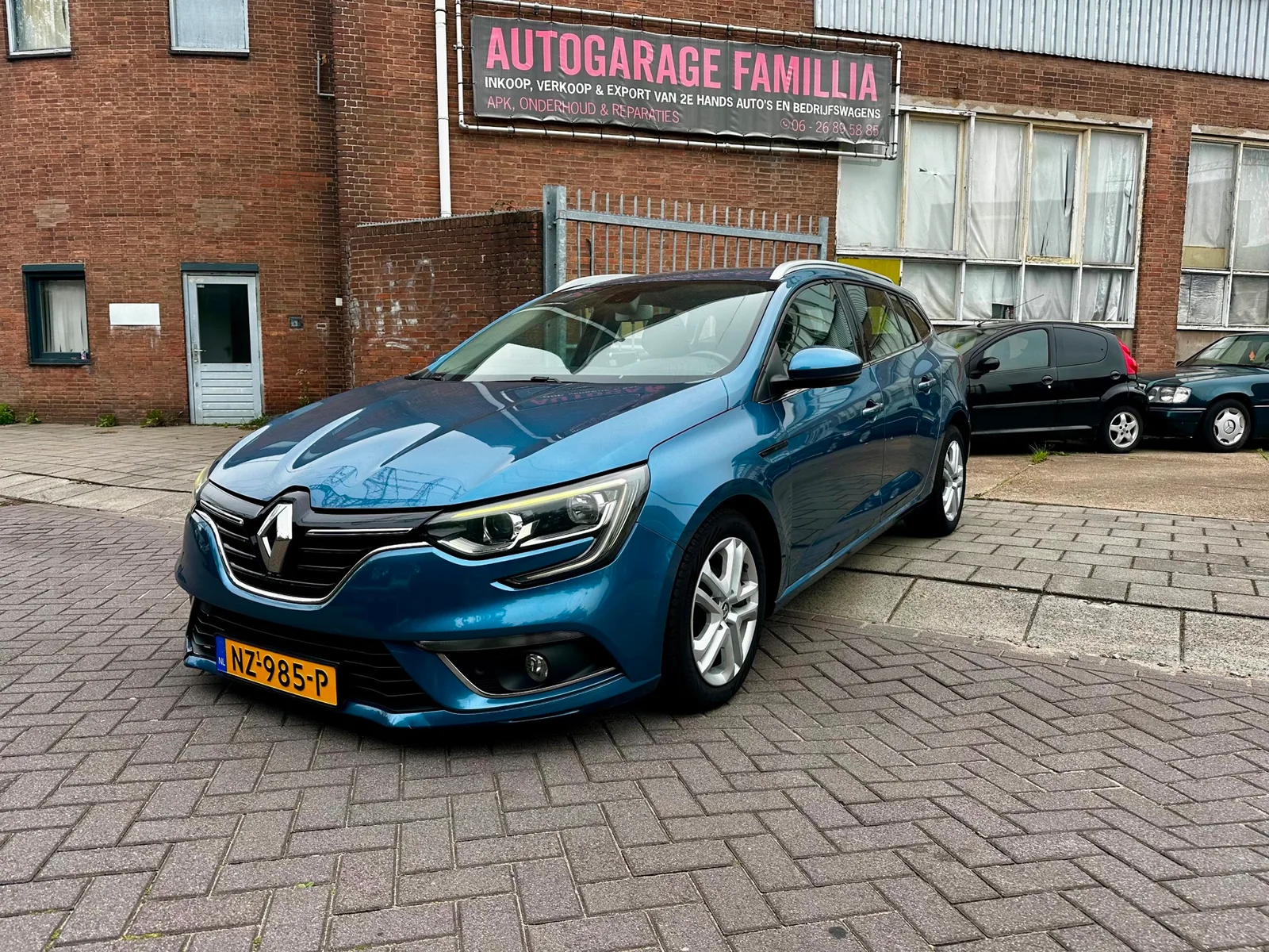 Renault Mégane (2017) — foto 1