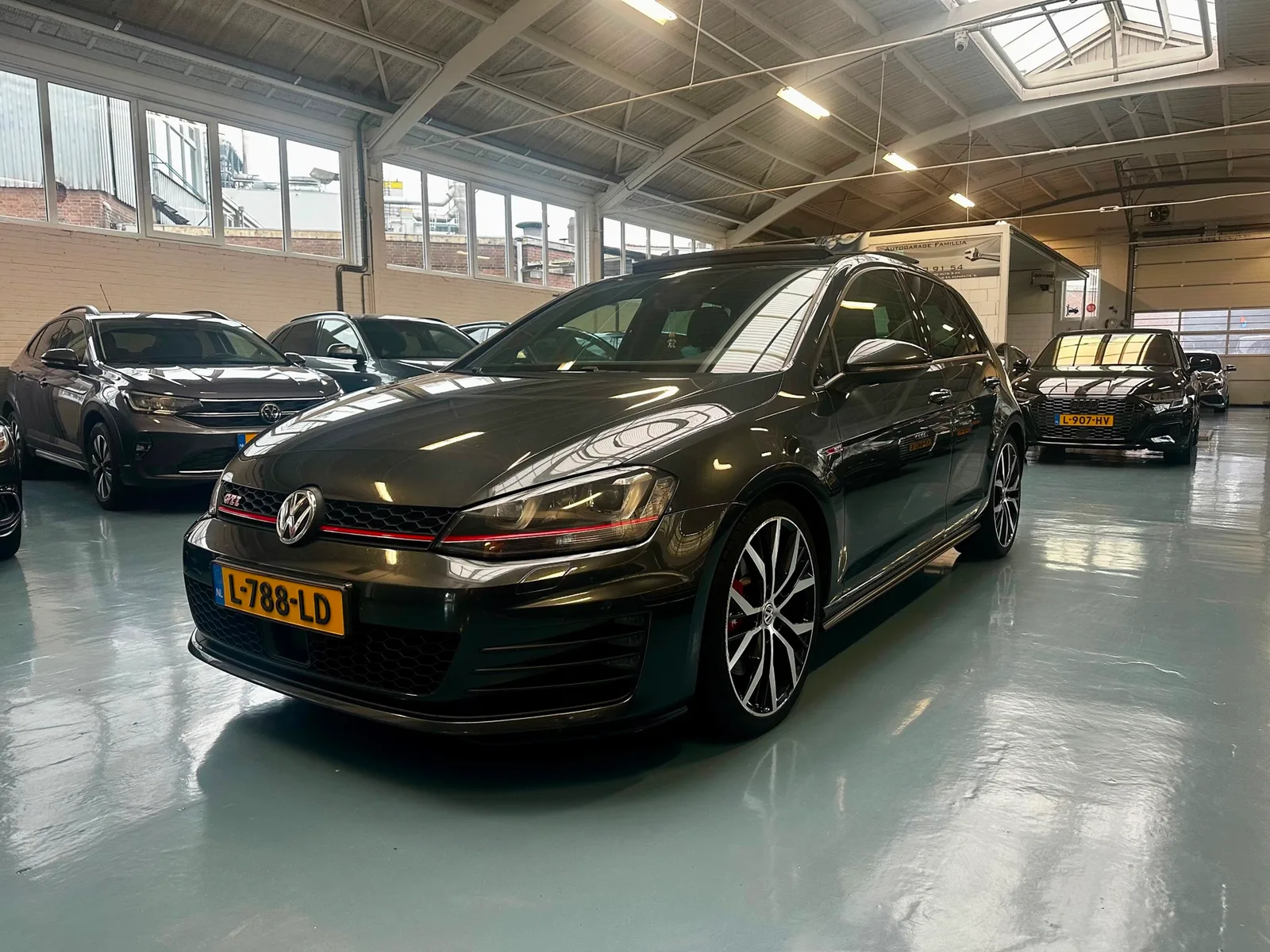 Volkswagen Golf (2016) — foto 1